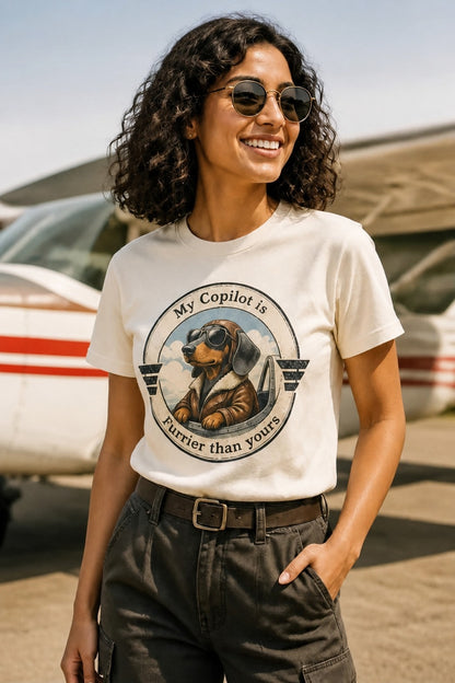 T-shirt "My Copilot is Furrier than yours" – For dog and aviation lovers Daschund Edition